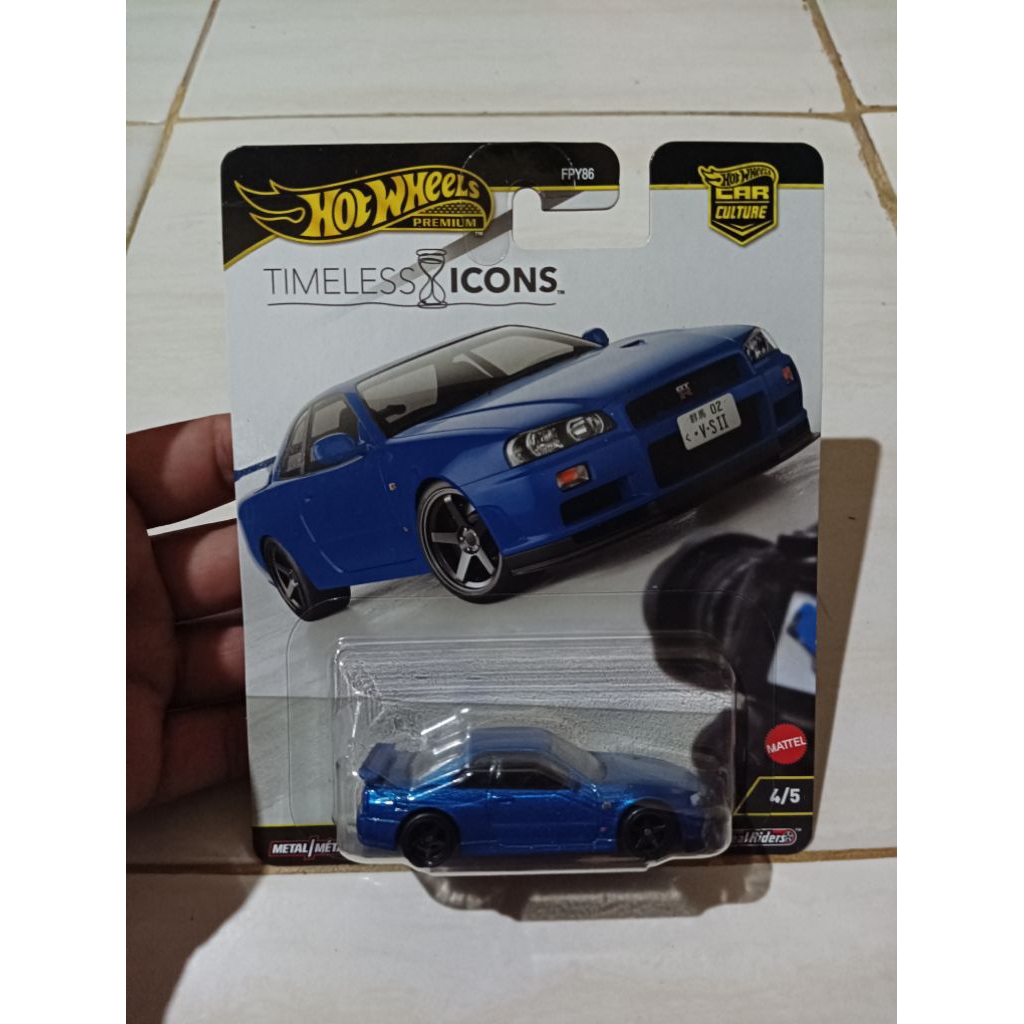 hotweels diecast Nissan skyline R34