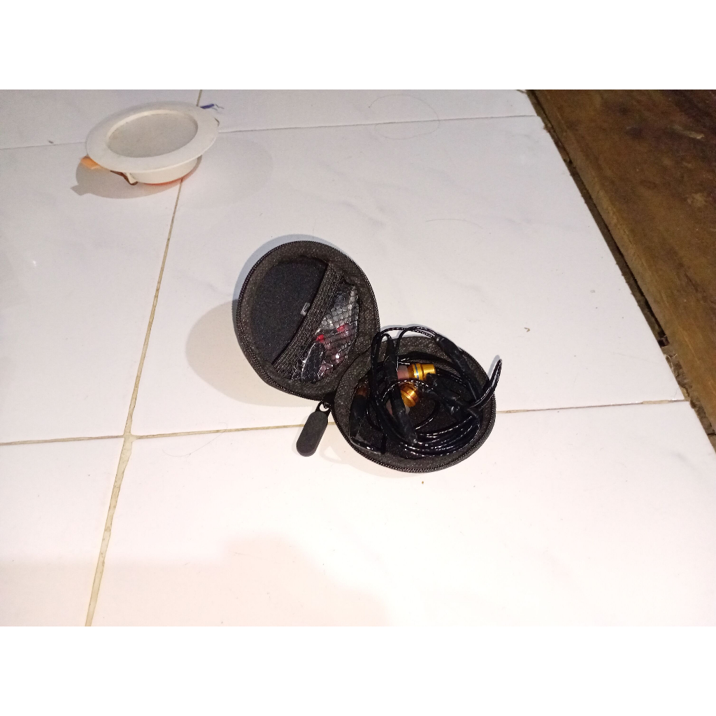 EARPHONE REXUS BASS BOOST