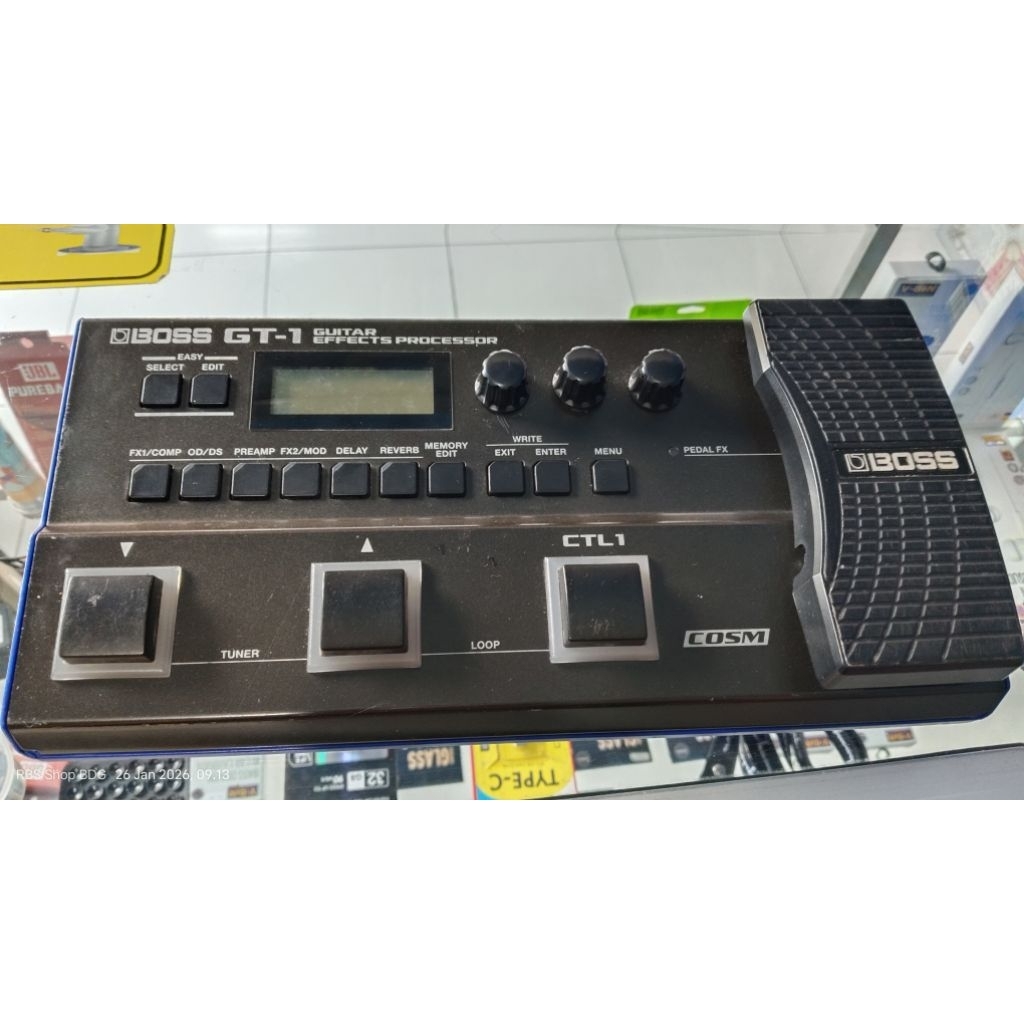 Efek Gitar Boss Gt-1 Bekas Normal