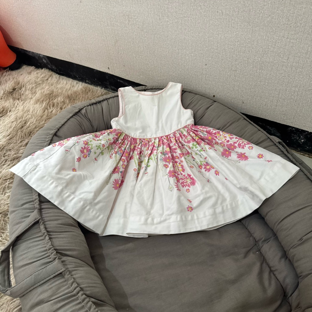 PRELOVED DRESS BAYI MOTHERCARE MEGAR