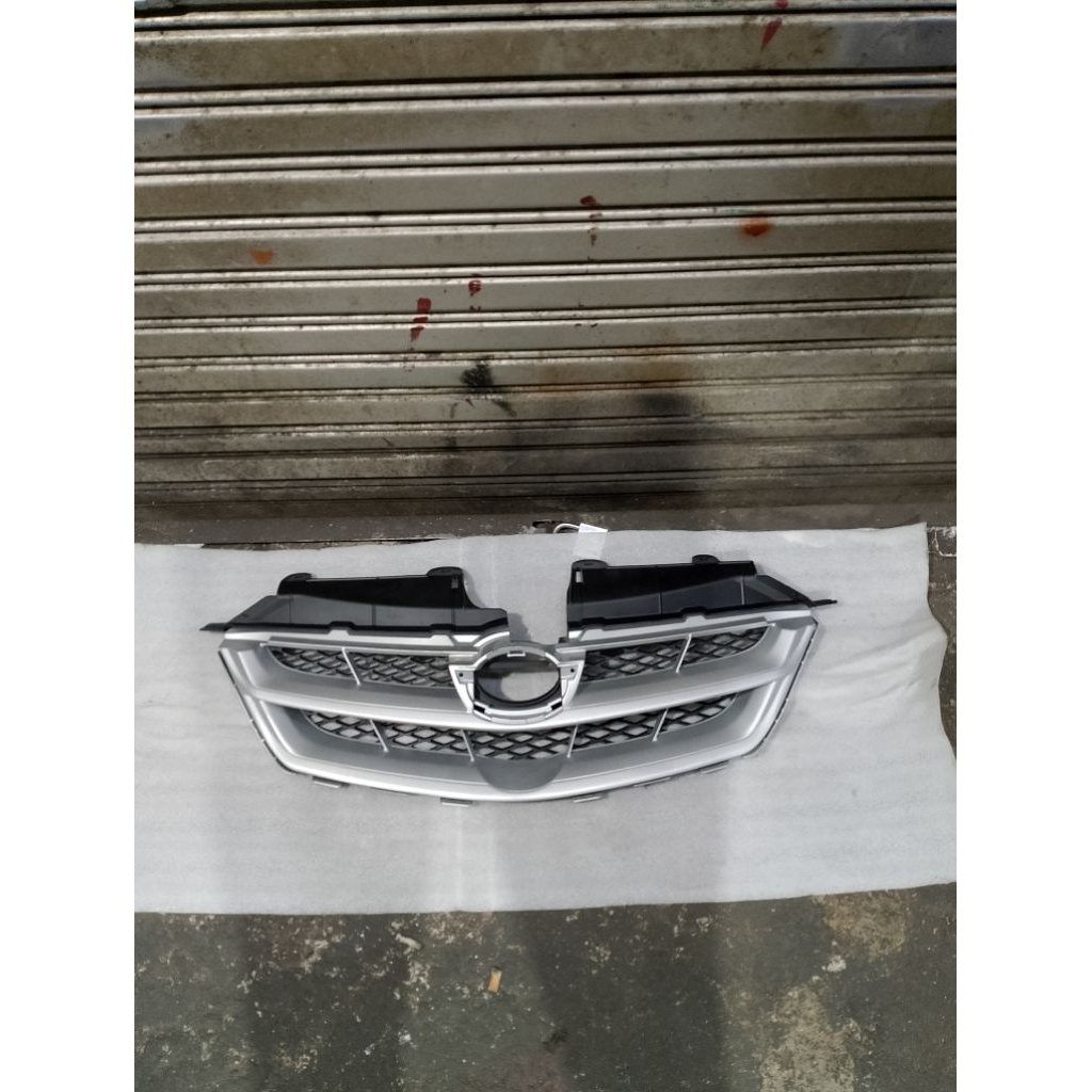 grill Rambang Toyota Avanza Xenia tahun 2007-2008-2009-2010 type E original copotan