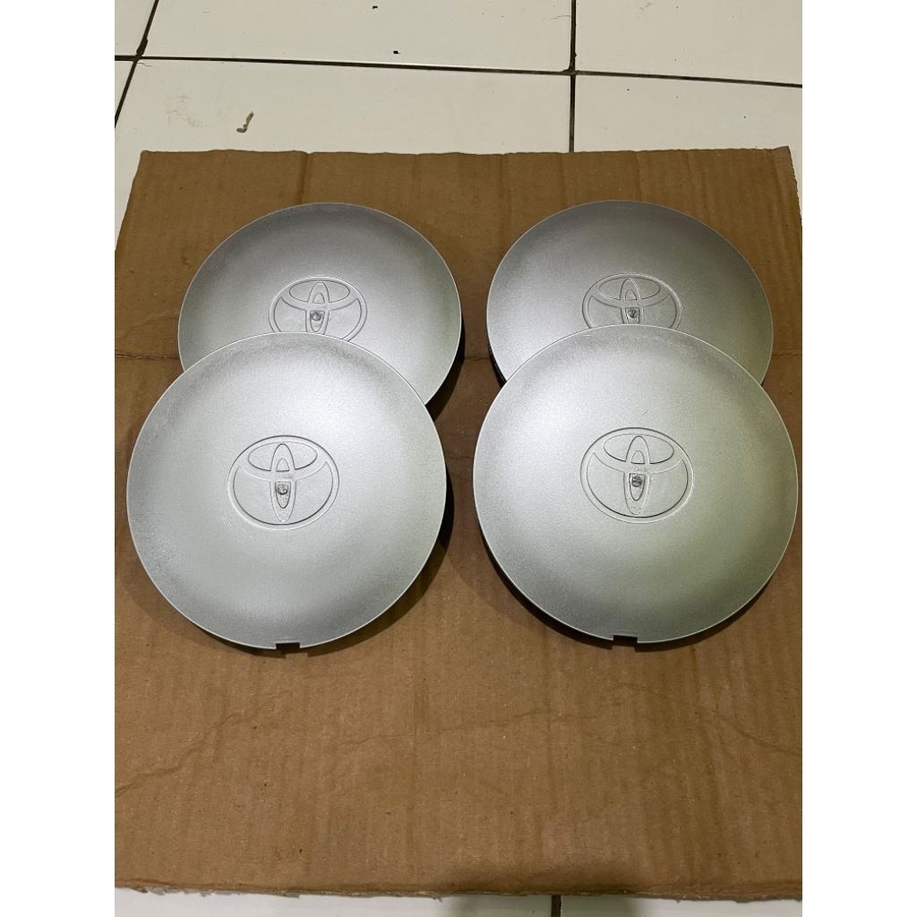 Tutup velg Dop Roda Toyota kijang grand extra Toyota Soluna original silver