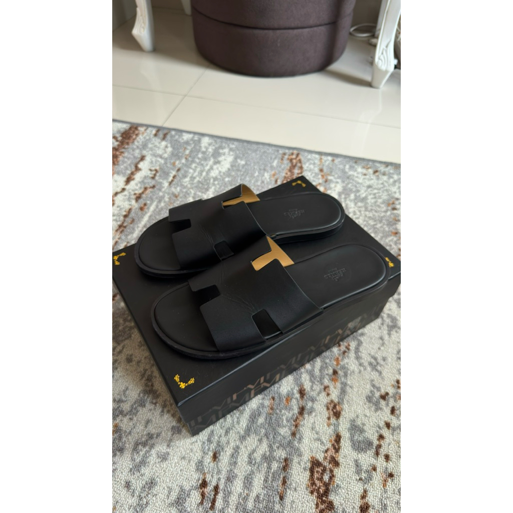 H Izmir Sandal Black