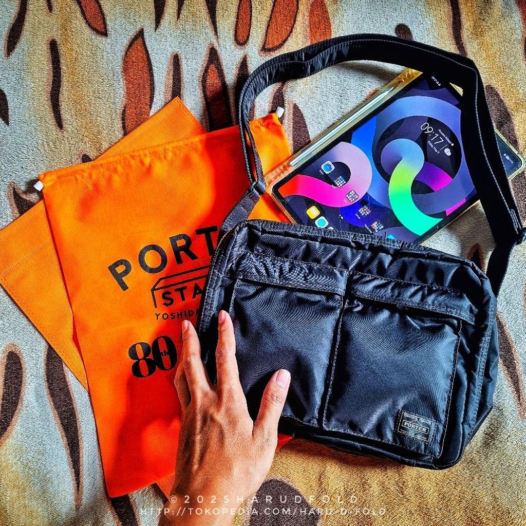Porter Yoshida Sling Bag Medium Hitam