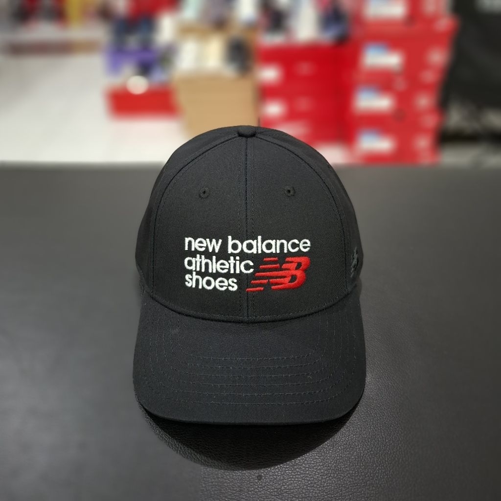 Topi NB 6 Panel Athletics Original