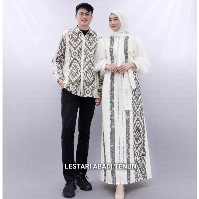 SET BAJU TENUN SARIMBIT, BAJU COUPLE, BAJU TENUN MOTIF KALIMANTAN PUTIH TERBARU