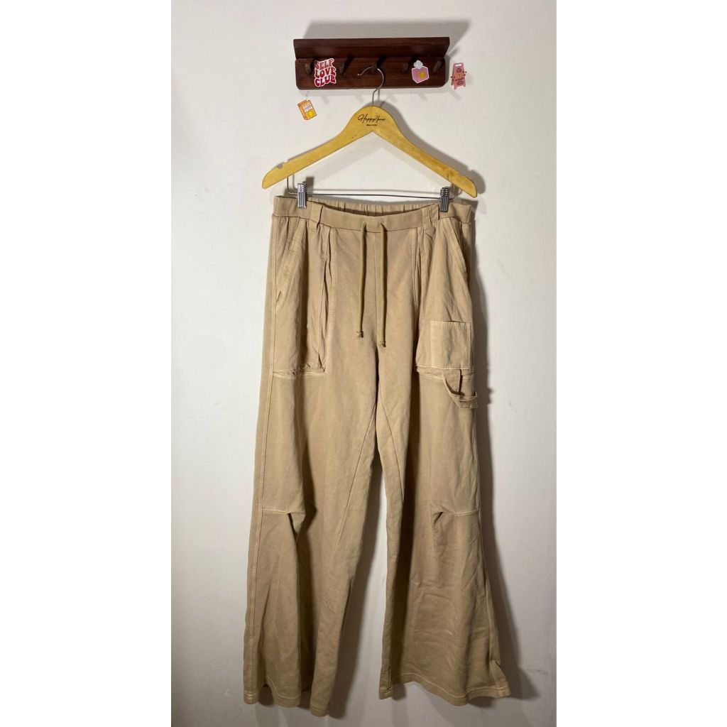 Zara light brown beige cargo sweatpants