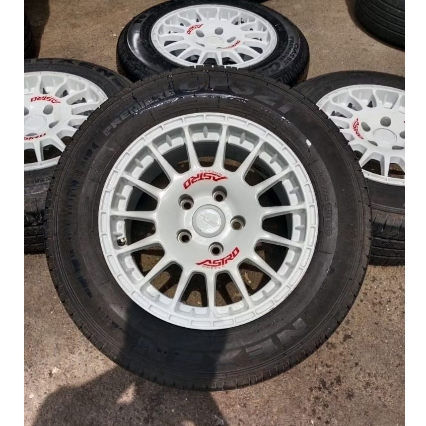 Velg ASTRO Rally R15 Pcd 5x114.3 + Ban 195/70 R15