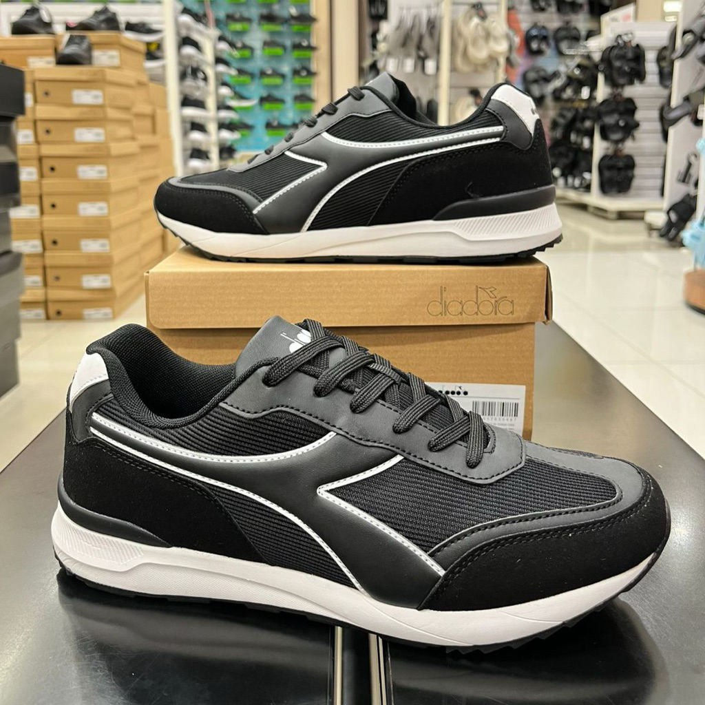 (DIACA250610B) Diadora Navis Men's Sneakers Shoes - Black ORIGINAL