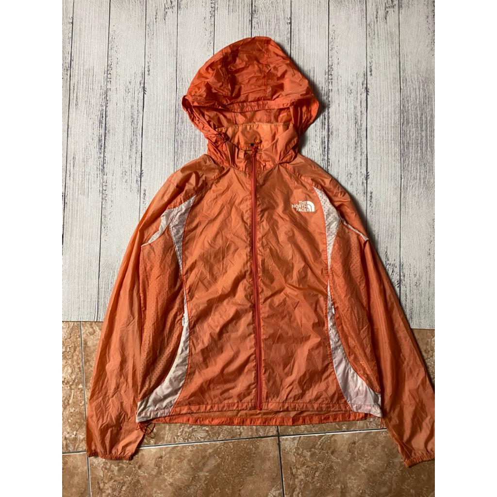 Thenorthface Jaket Running Flight Series Jaket Parasut dengan Hoodie dan Desain Nyaman Outdoor