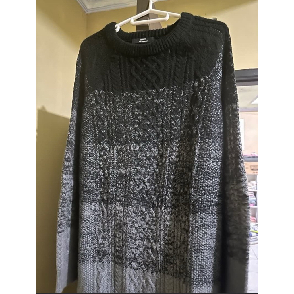 preloved sweater rajut pria