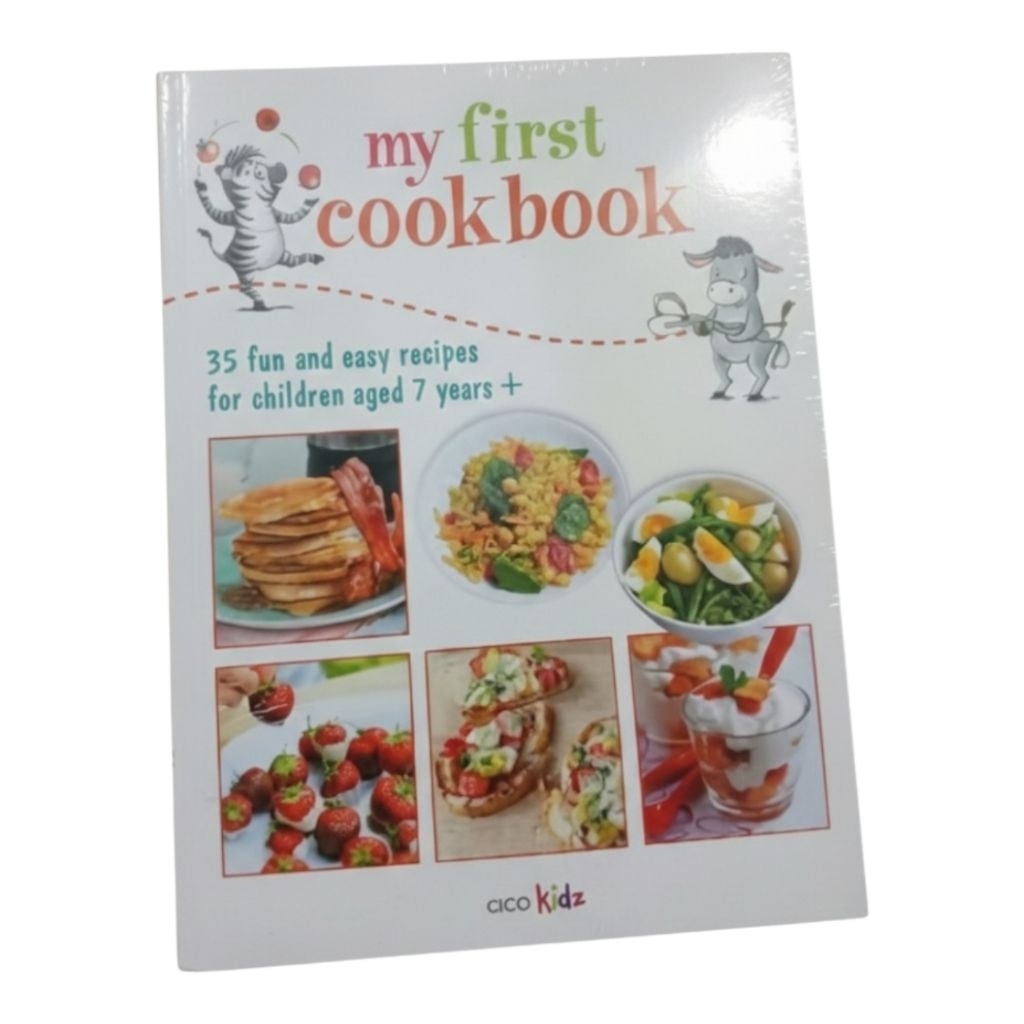My First Cookbook: 35 fun and easy recipes for children aged 7 years + -