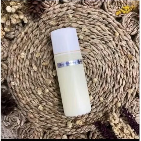 hb malam whitening super ip putih / body whitening super ip putih lotion malam