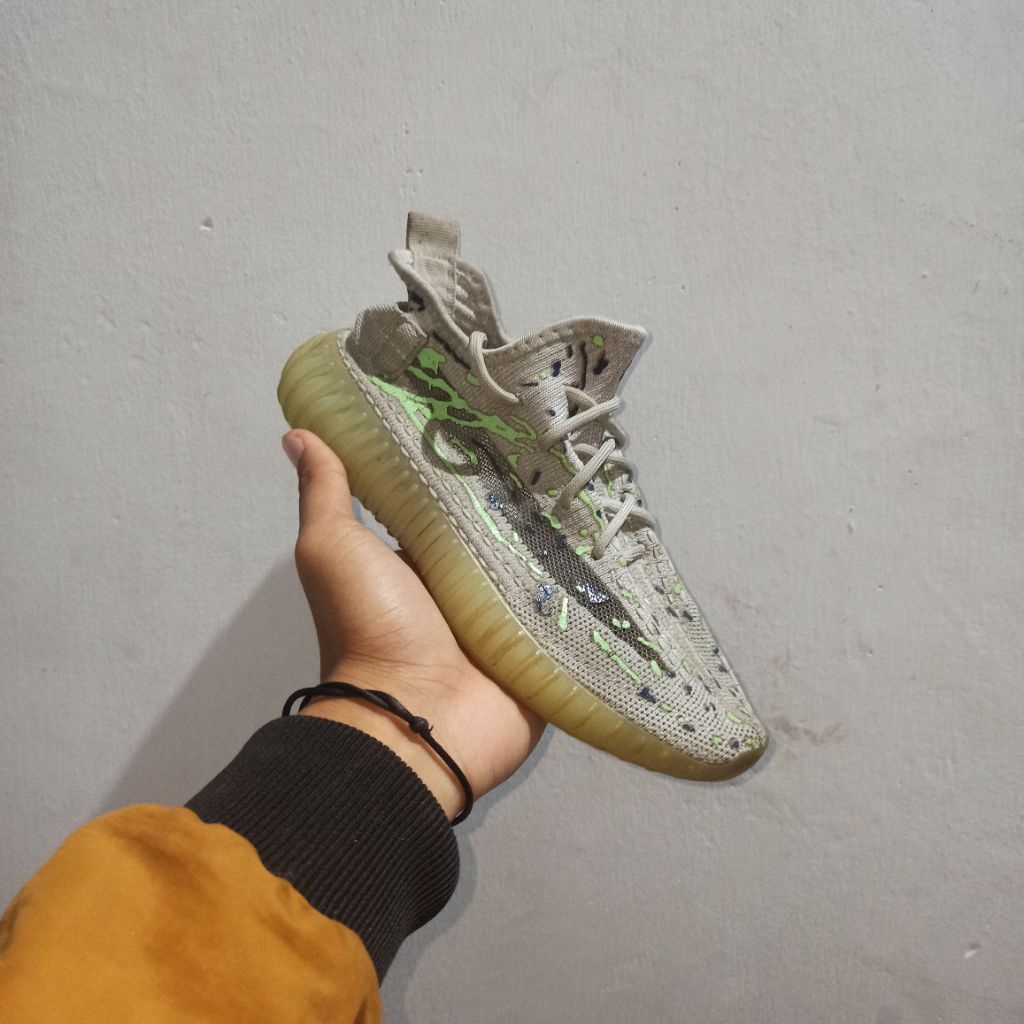 sepatu second sneakers adidas yeezy sz 36