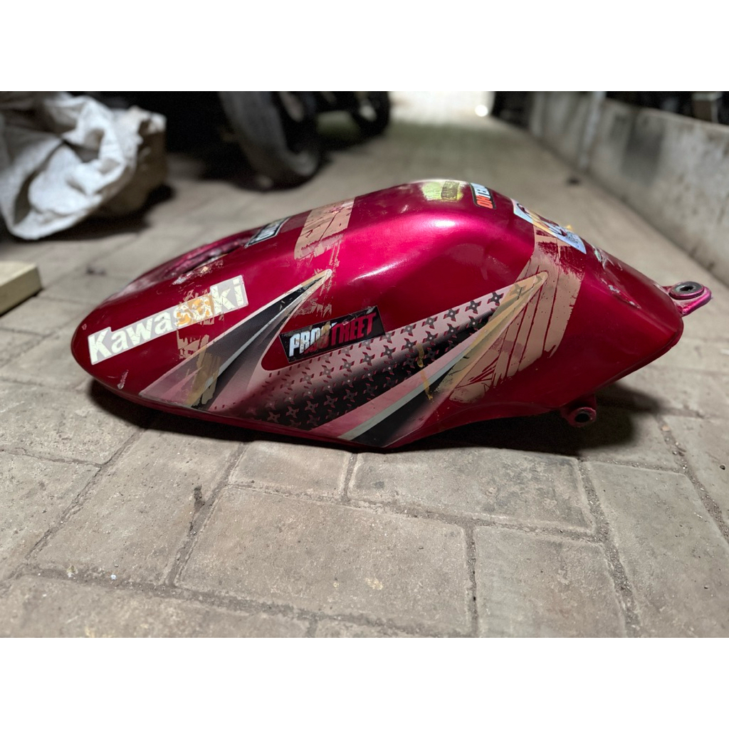 Tangki tengki ninja r ss original copotan (baca deksripsiny)