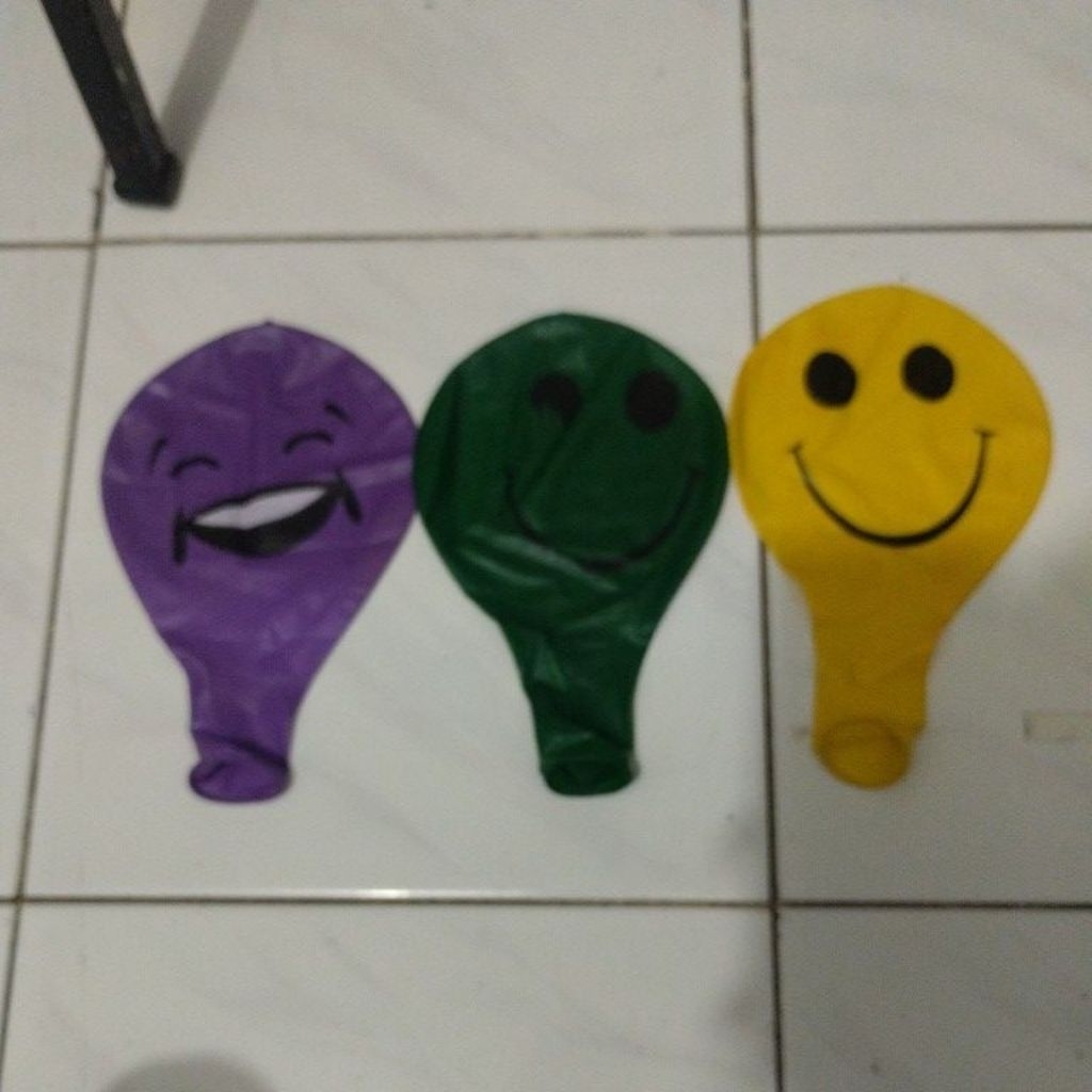 3 PCS MURAH BALON JUMBO / BALON LATEX SENYUM MURAH BALON JUMBO / BALON LATEX SENYUM