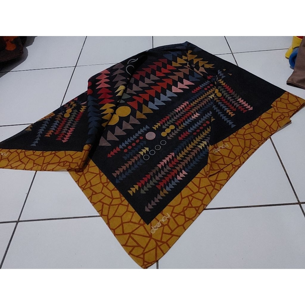 PRELOVED DEENAY SCARVES ORI,, DEENAY ORIGINAL,,