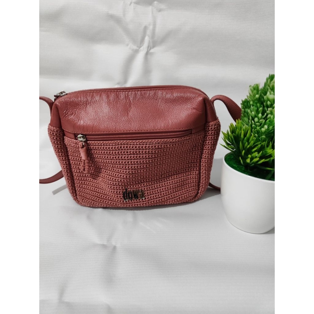 tas sling dowa preloved