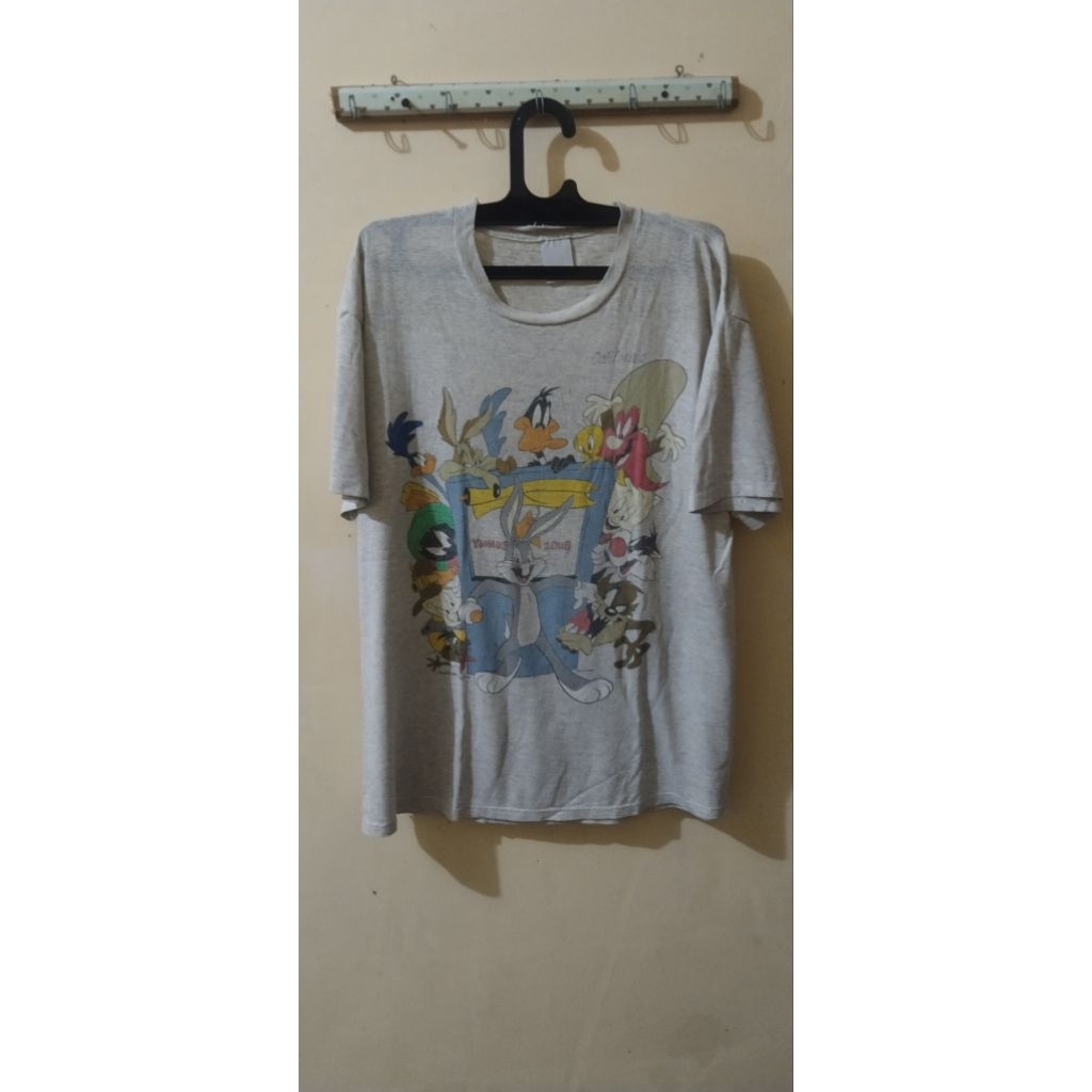 Kaos Kartun Looney Tunes Vintage