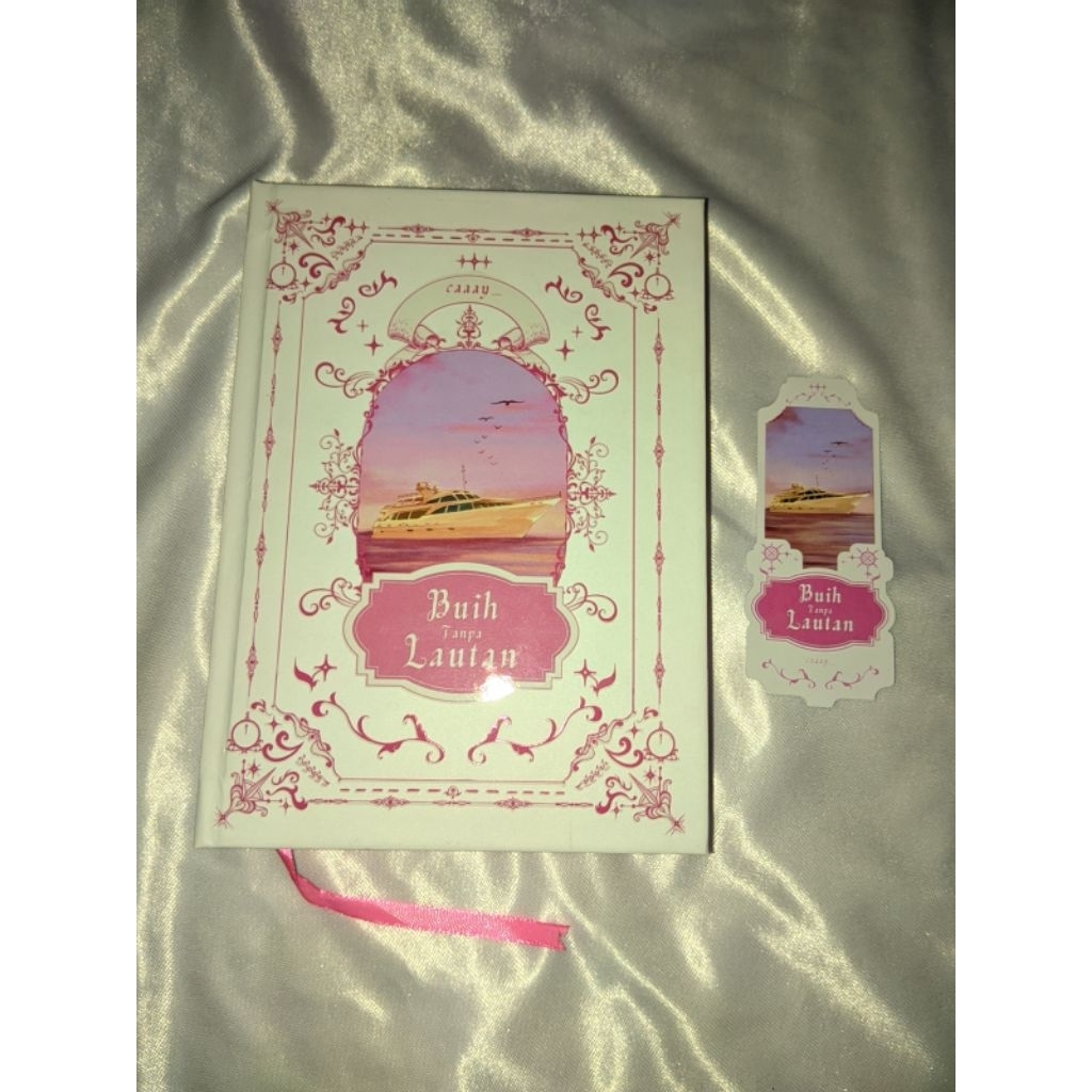 Preloved Novel Buih Tanpa Lautan HC Spray Edges Pink