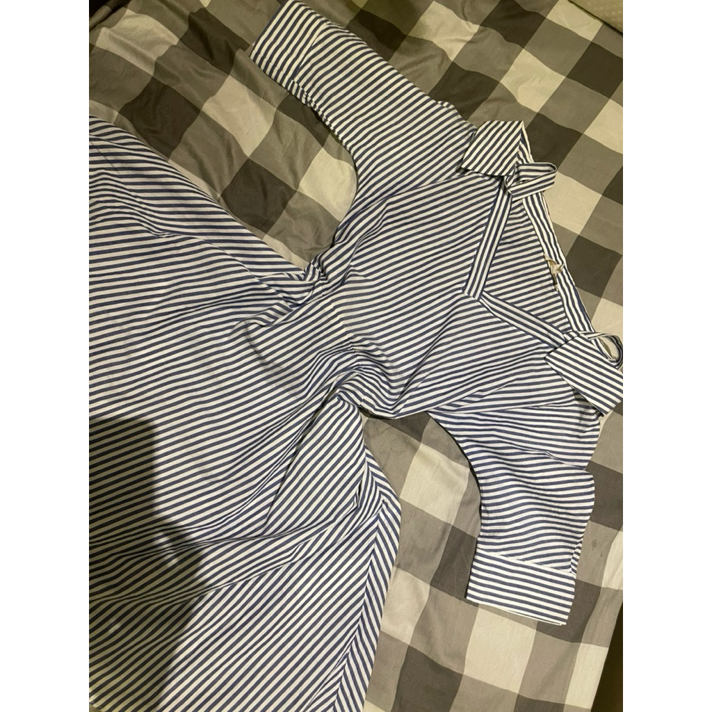 preloved dress branded Plastic Island