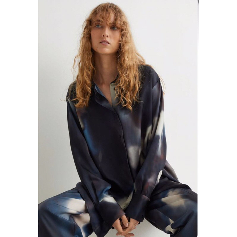 HM Kemeja Wanita Tie-Dye Button Down Shirt