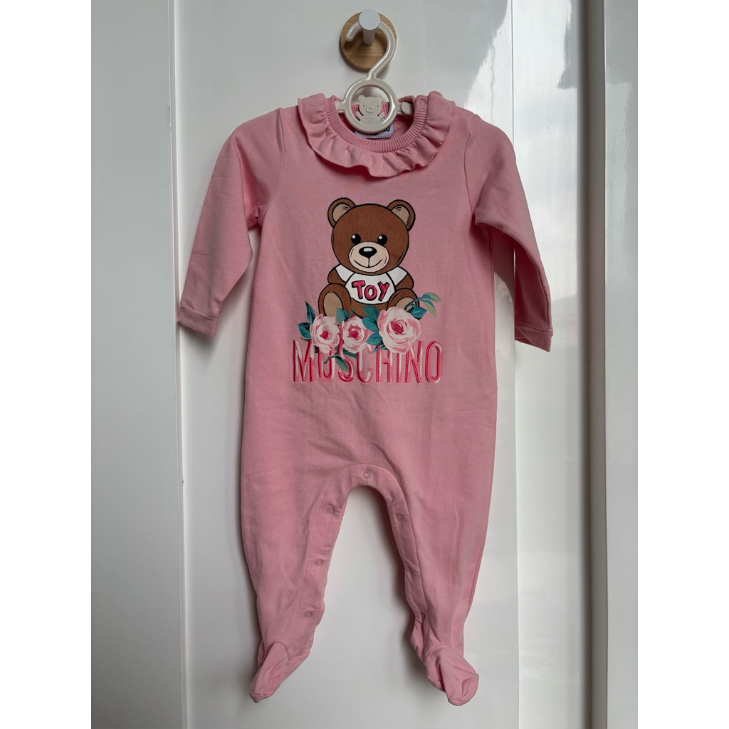 JumperBabyGirlMoschinoBrandedOriginalRomperBayiPerempuanBearLucuPink