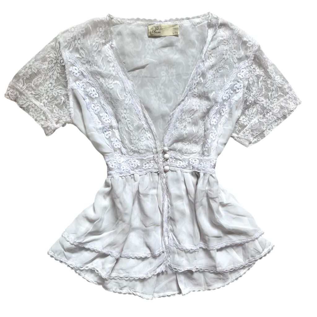 Vintage Fairycore Lace V Neck 3 Beaded Buttons Tiered Cardigan Outer | whimsical shortsleeve floral 