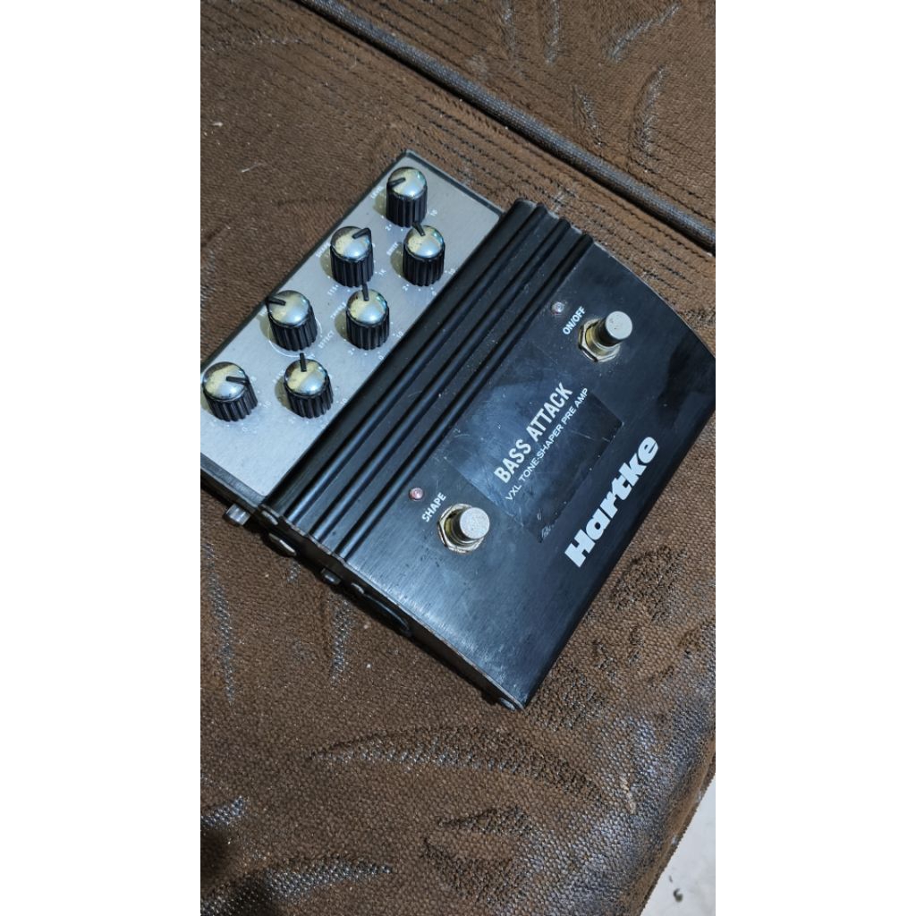HARTKE BASS ATTACK