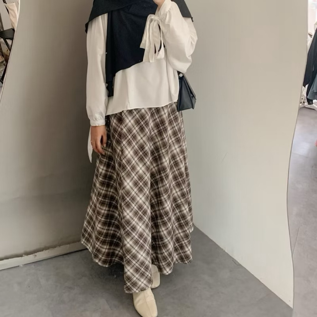 MOOI Jennie Skirt/ Rok Panjang Flanel Import Mayung Jumbo / Rok Semi Wool Dubai