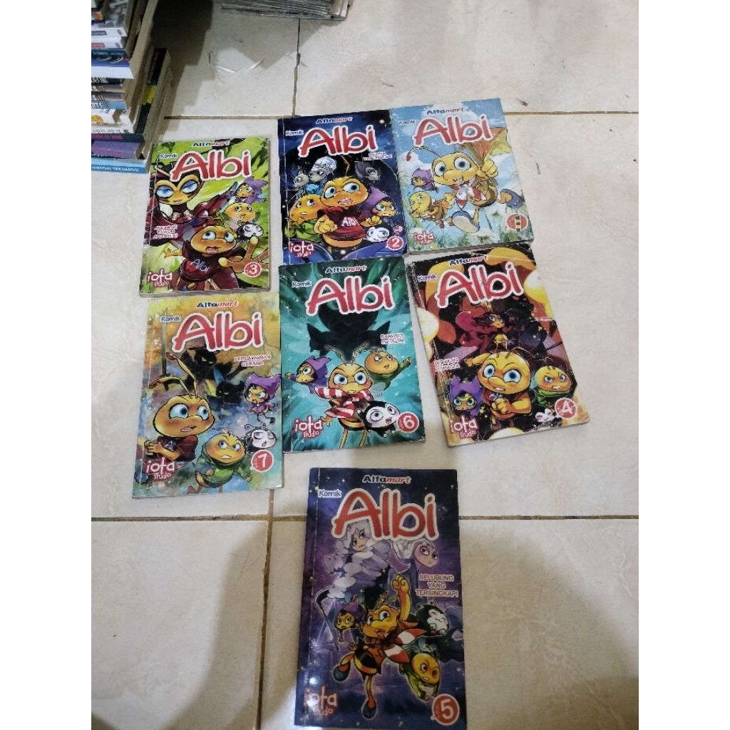 Komik Iota Stusio (AlfaMart) - Komik Albi 1-7 (7 Komik)