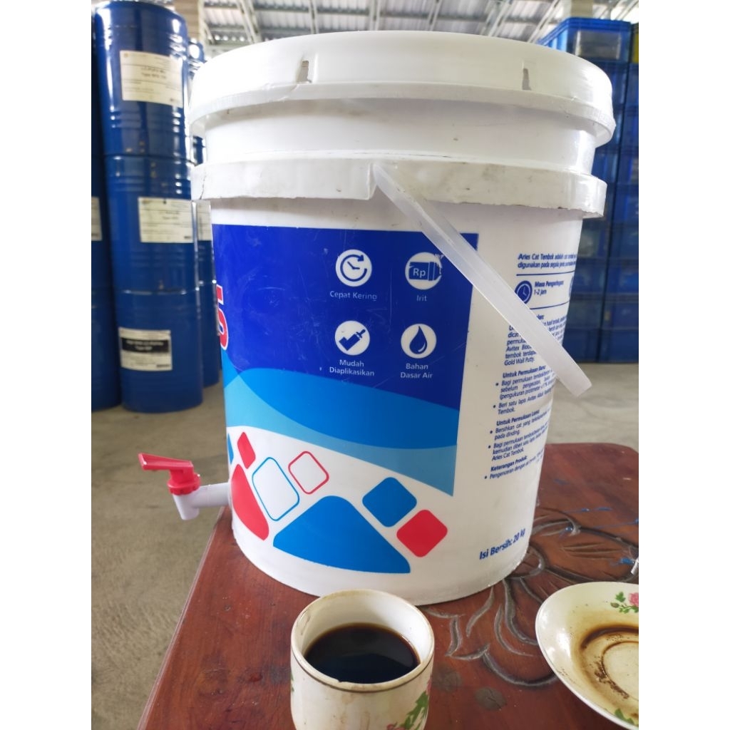 ember kran air ember cuci tangan. ember kran cuci tangan UK 20l komplit tutup.cocok untuk warung beb