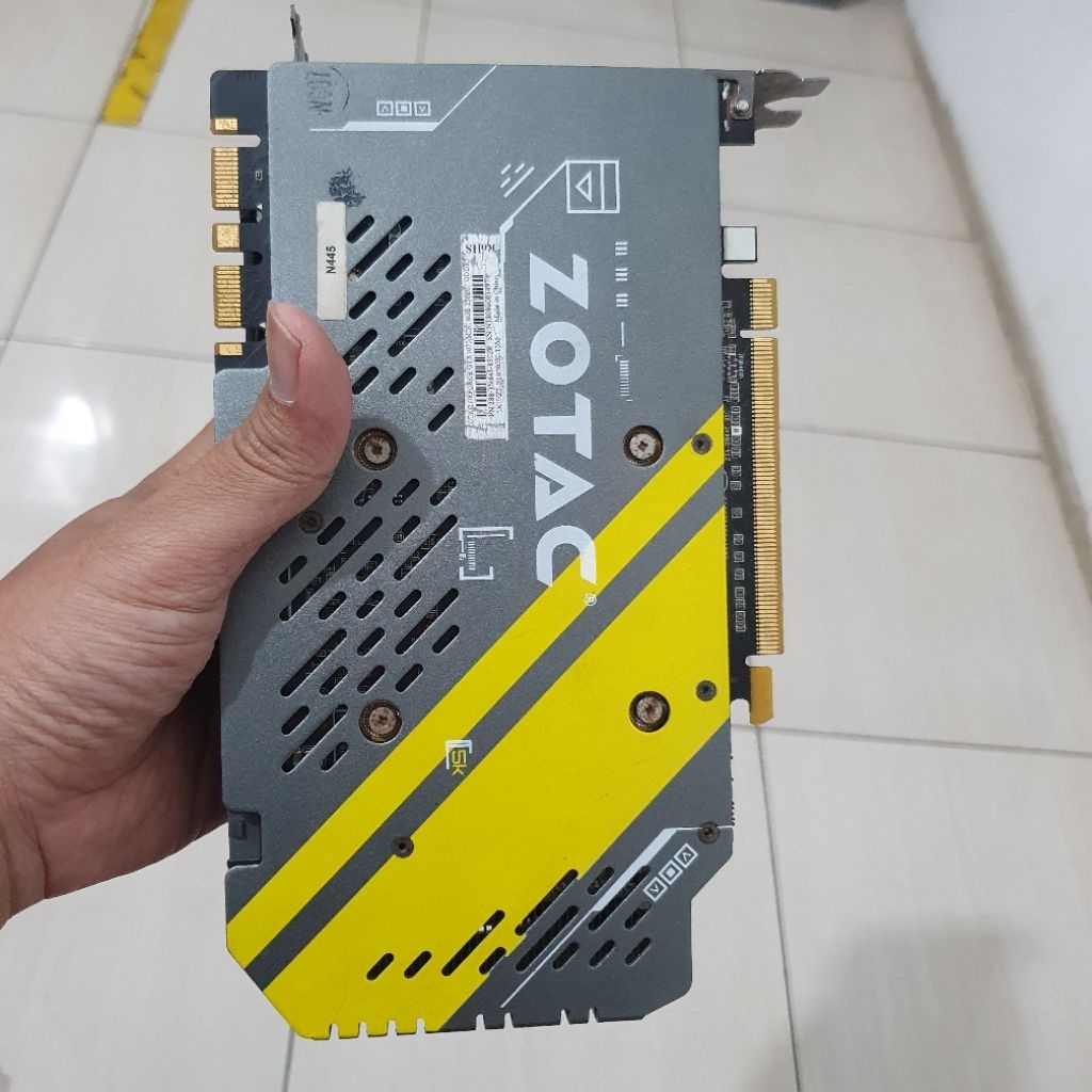 vga GTX 1070 8gb fullset preloved bekas