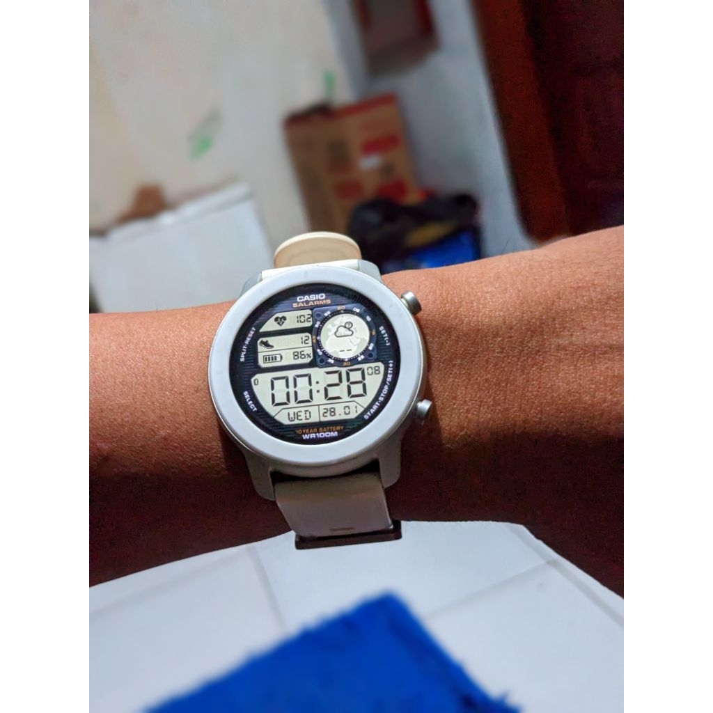 smartwatch amazfit GTR 42mm mulus normal