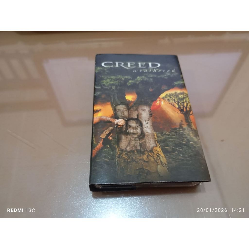 Kaset Pita Creed  Weathered