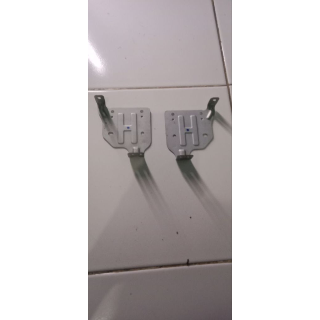 Breket head unit xpander ultimate 2017-2019