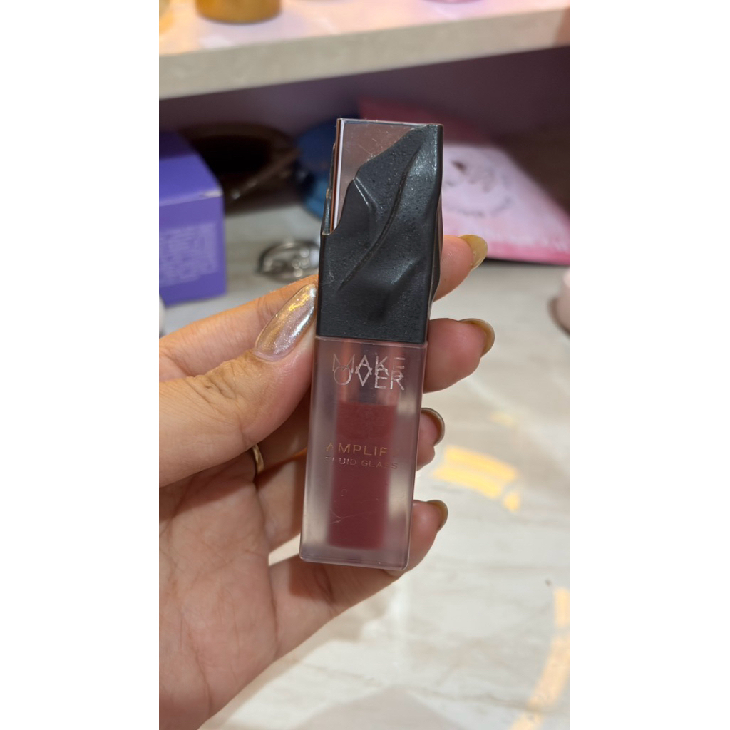 Preloved Amplify fluid glass