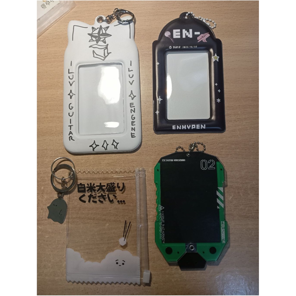 PHOTOCARD HOLDER CAHOL ENHYPEN — Official & Fanmade