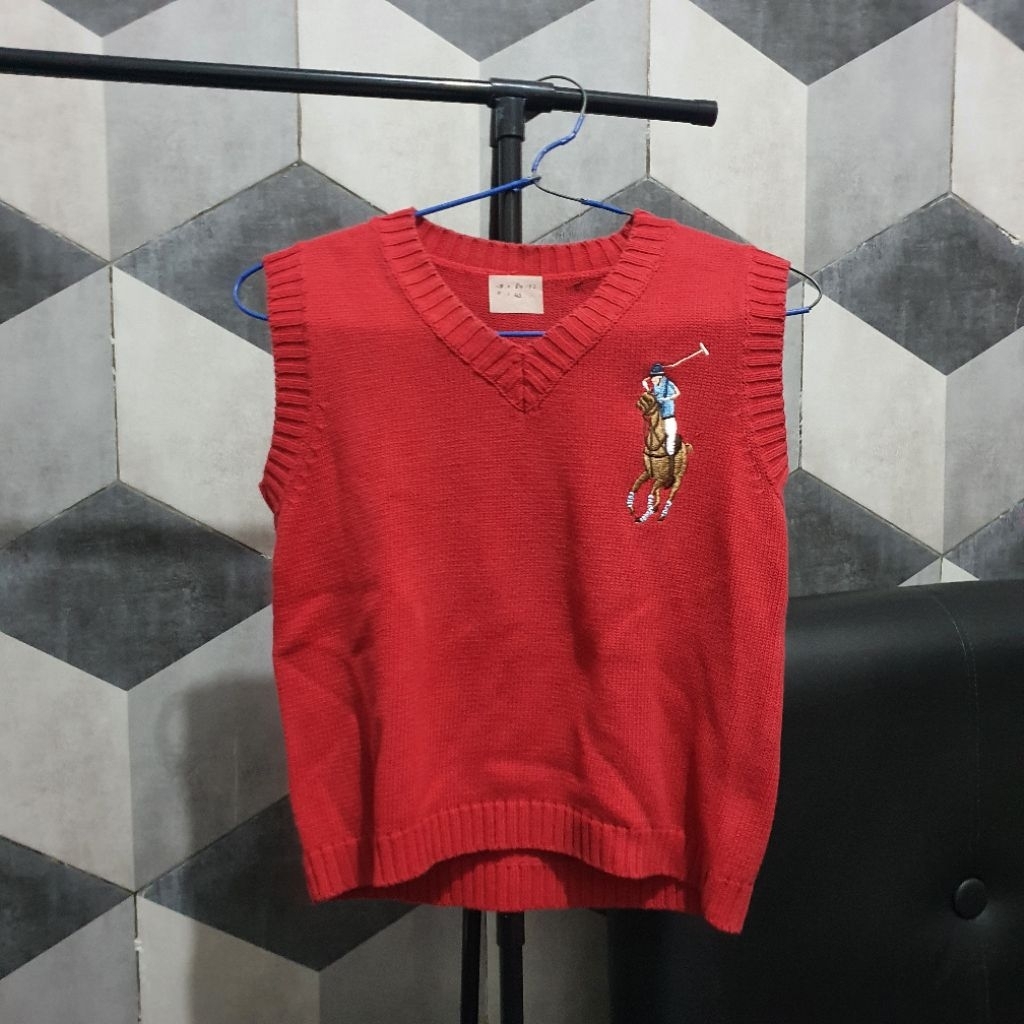 PRELOVED Vest/Rompi Rajut Embroidery POLO Merah Maroon Wanita atau Anak