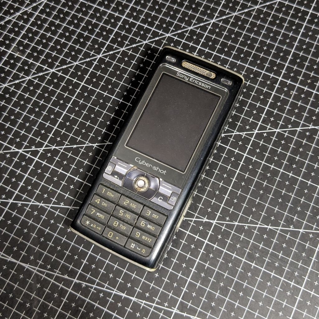 Sony Ericsson K800i Cybershot