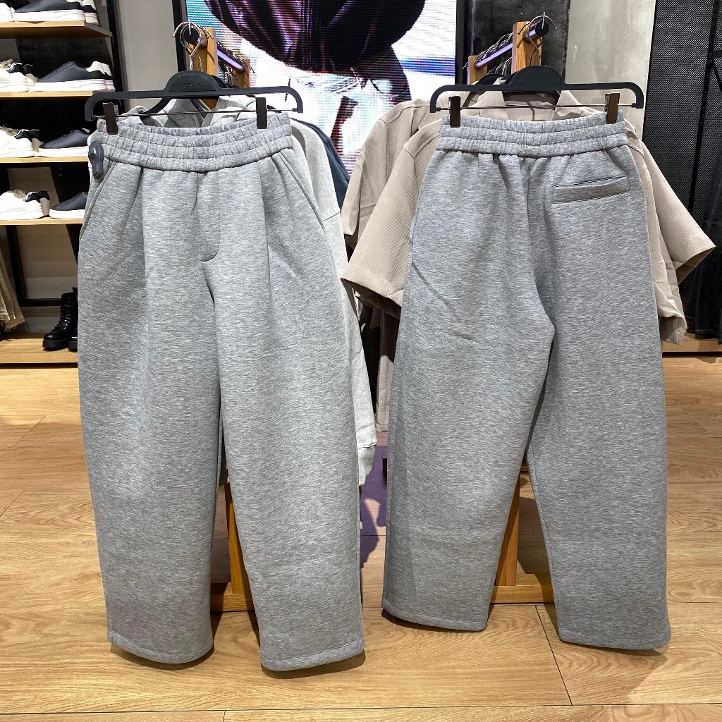 JASTIP. Celana Lebar Sweatpants Bershka (MAN)