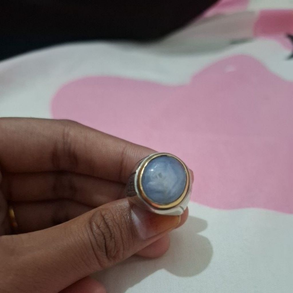 batu permata blue saphire star