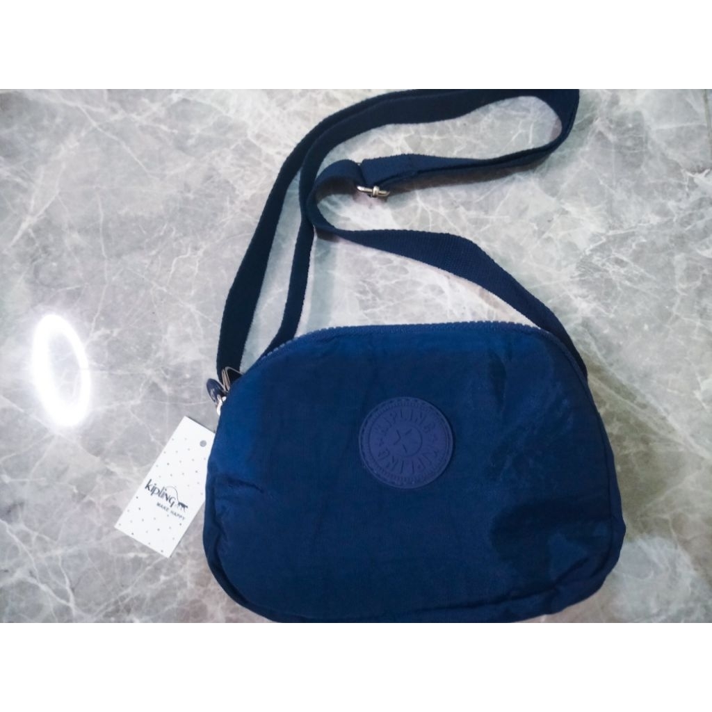Tas selempang kipling