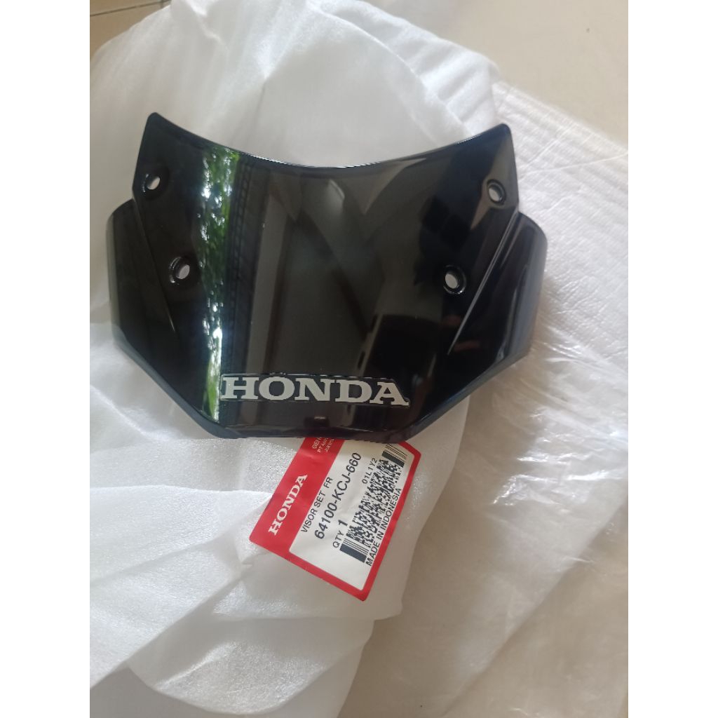 visor depan honda tiger original ahm kode part 64100-KCJ-660