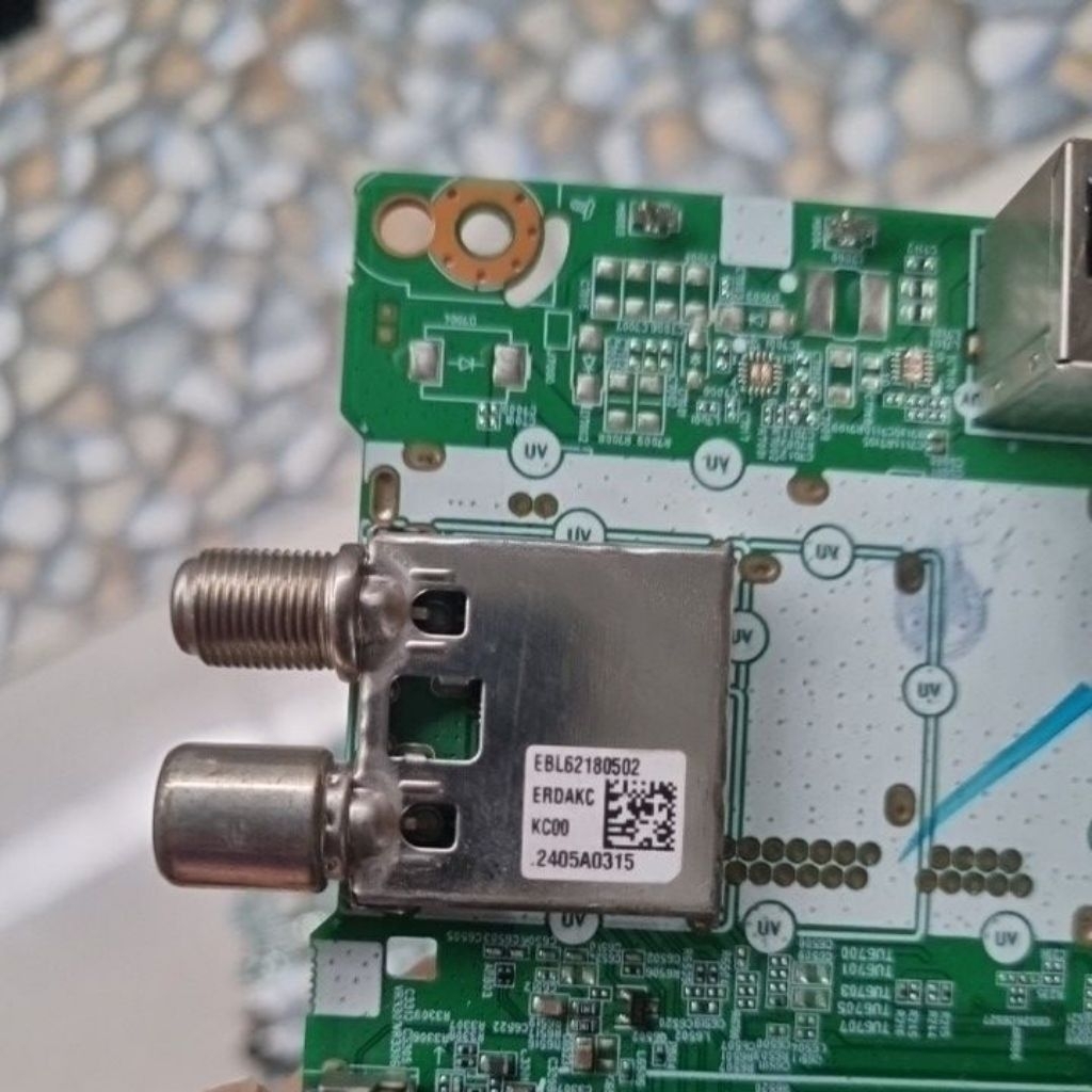 tuner tv LG  EBL62180502