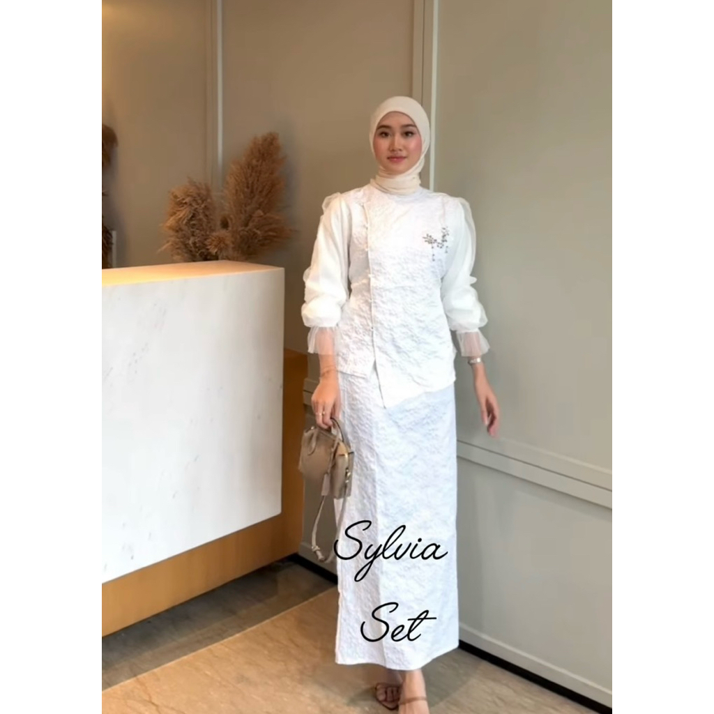 One set setelan baju lebaran kondangan kain fokuro bisa request ukuran pribadi
