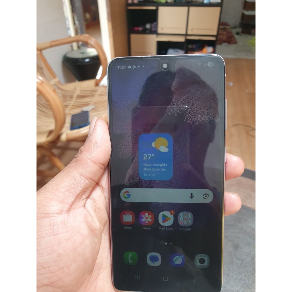 samsung s21 fe minus lcd gantian oled