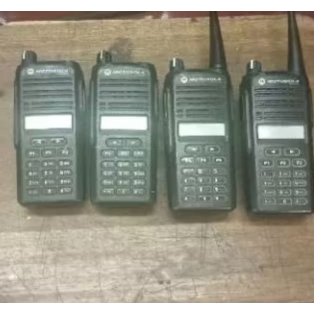 Ht Motorola cp 1660 UHF 350mhz frek 350.000-390.000mhz bekas batangan tanpa charger