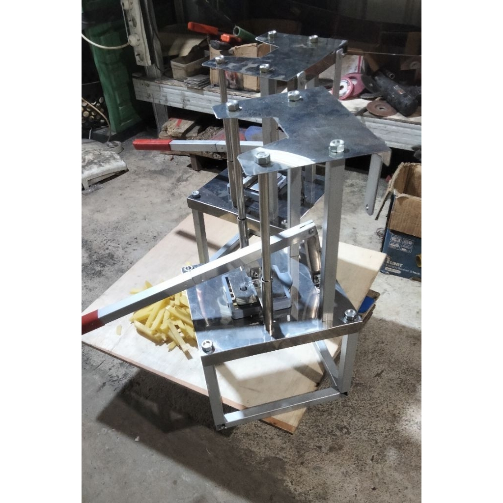 Alat pemotong kentang stick goreng