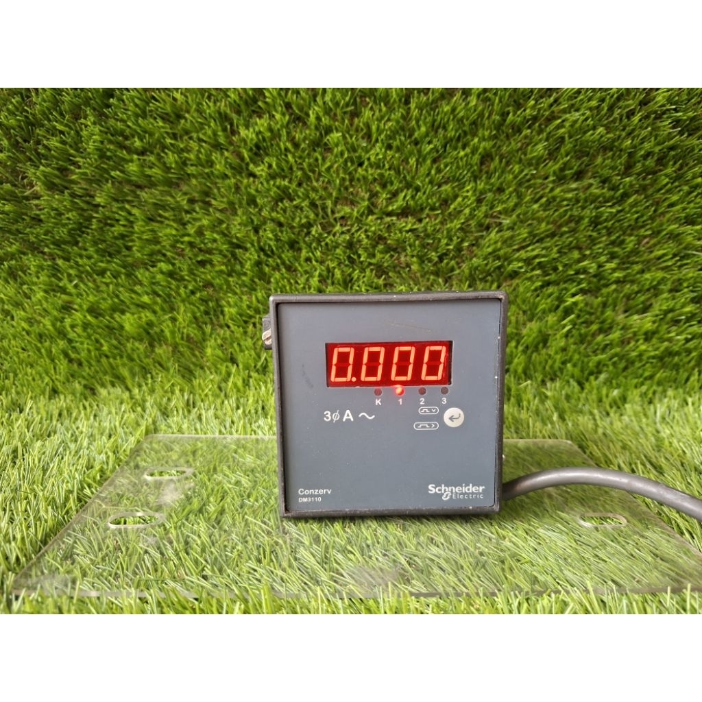 DIGITAL PANEL METER schneider amper atau vol baru no dus